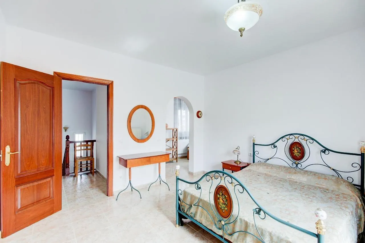 Semesterbostad Villa Requesens 6-3 - Barneda Premium Empuriabrava