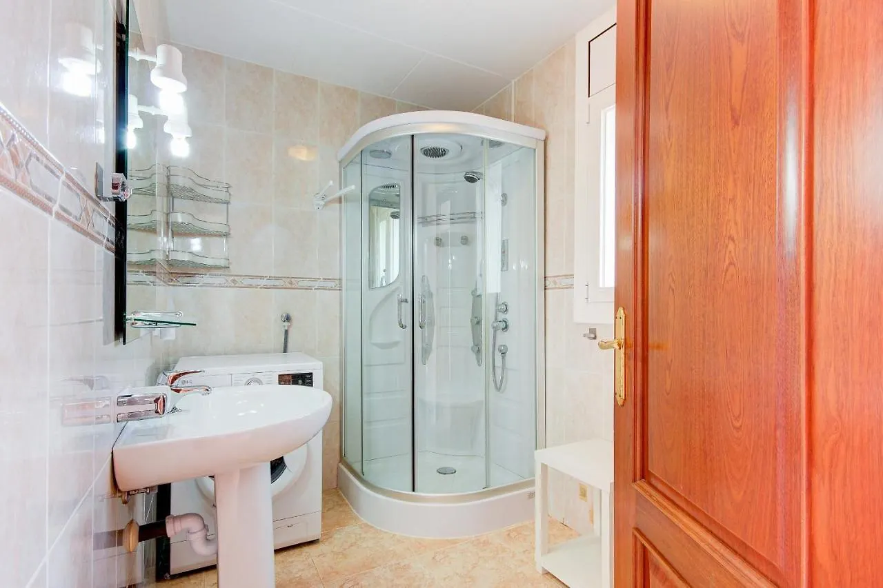 Villa Requesens 6-3 - Barneda Premium Empuriabrava Semesterbostad